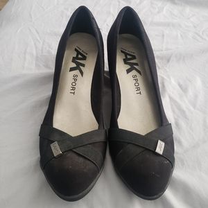 AK Sport Black Heels